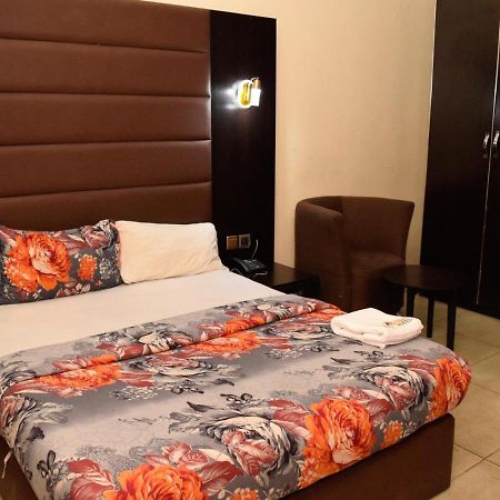 Bana Hotel & Suites Lagos Dış mekan fotoğraf