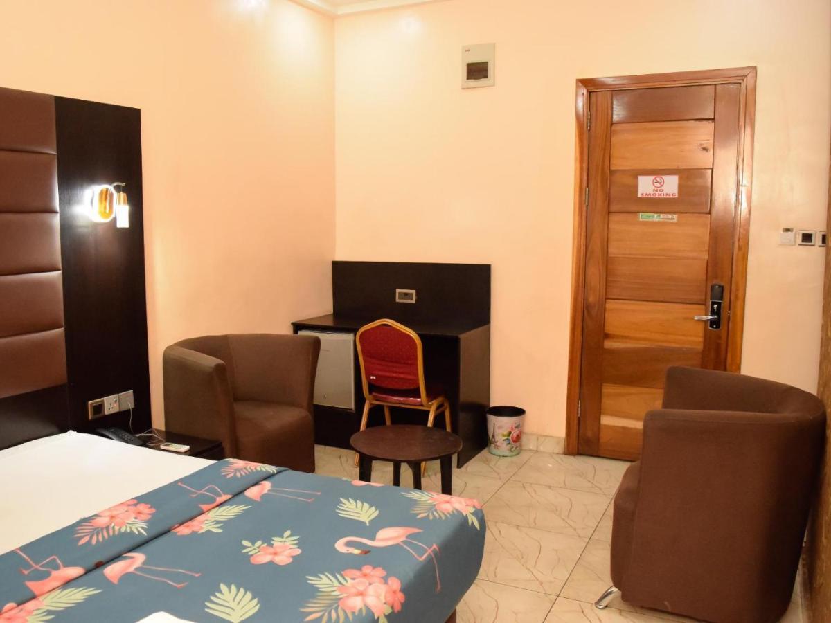 Bana Hotel & Suites Lagos Dış mekan fotoğraf