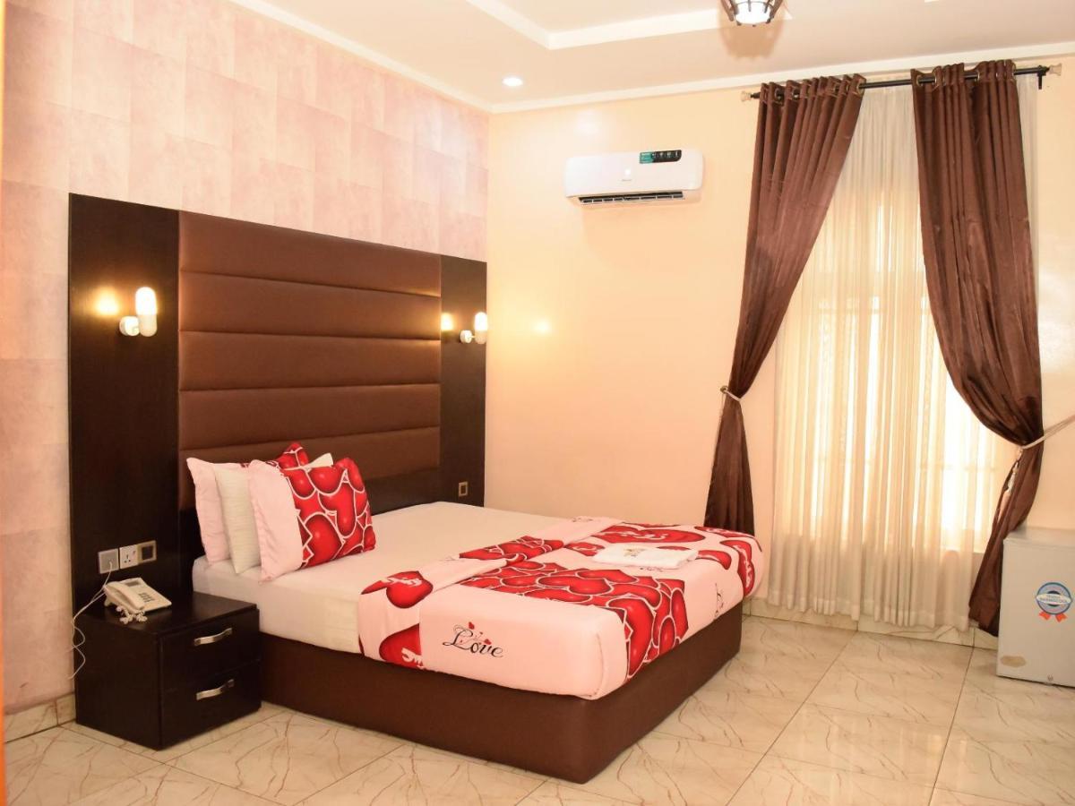 Bana Hotel & Suites Lagos Dış mekan fotoğraf