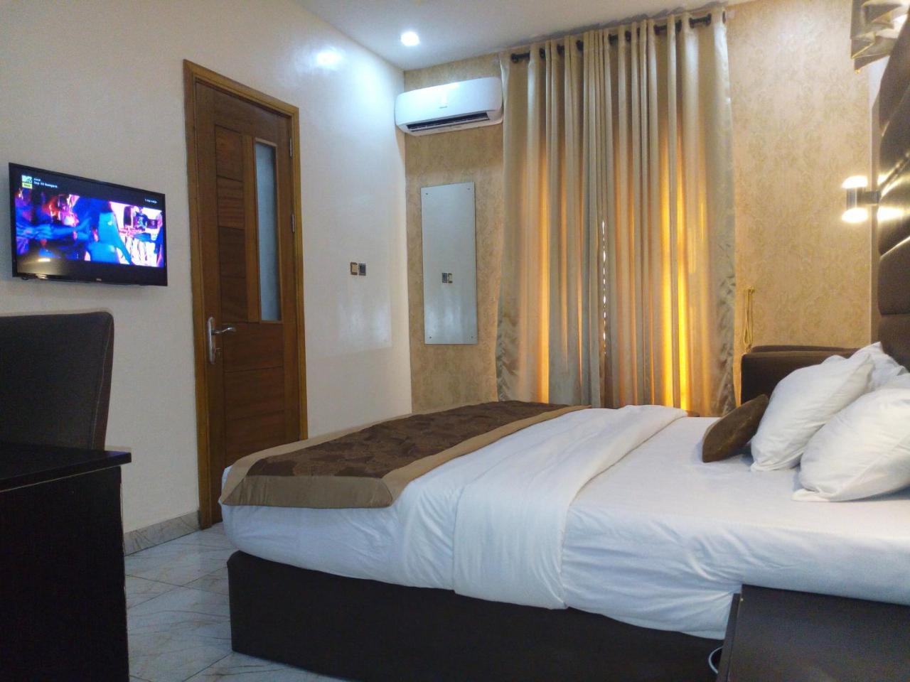 Bana Hotel & Suites Lagos Dış mekan fotoğraf