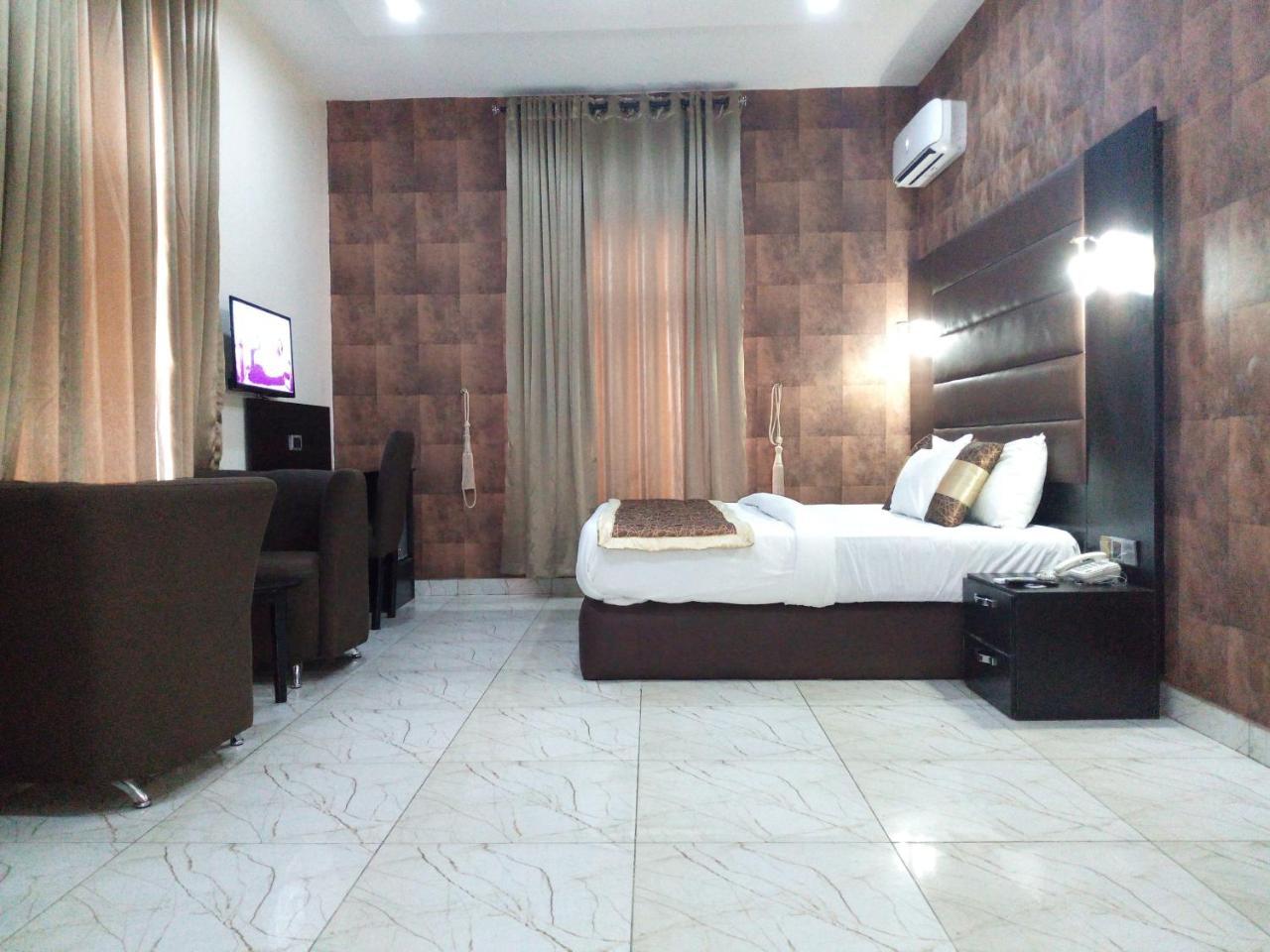 Bana Hotel & Suites Lagos Dış mekan fotoğraf